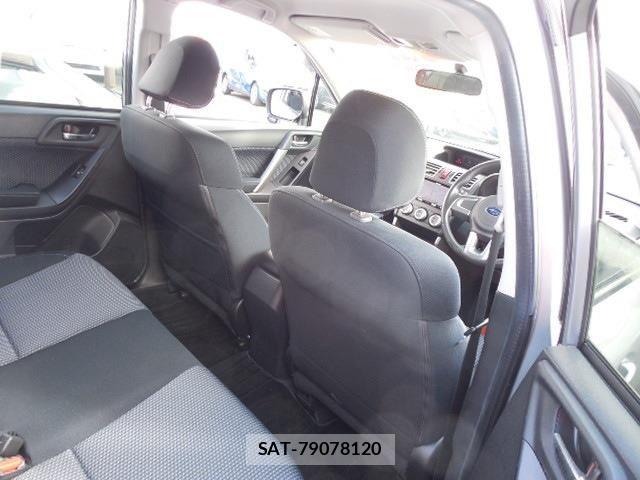 Subaru FORESTER 2017-02 6671379-13