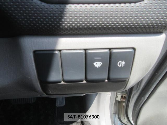 Subaru FORESTER 2006-04 6671391-23