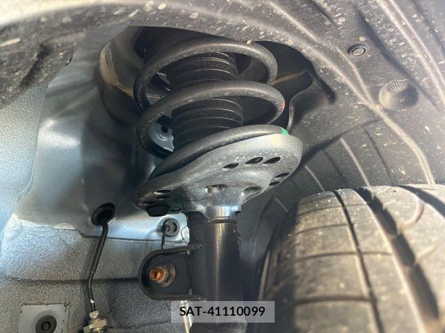 Subaru FORESTER 2018-08 6671360-19