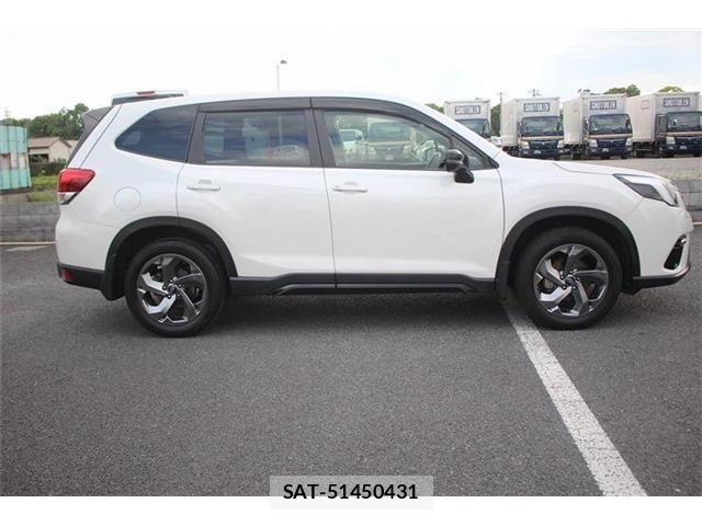 Subaru FORESTER 2023-03 6675977-14