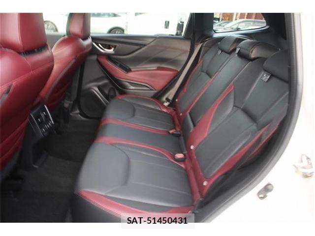 Subaru FORESTER 2023-03 6675977-24