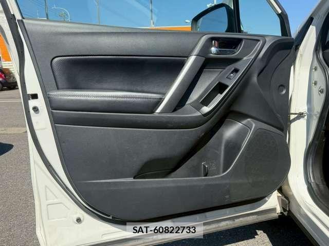 Subaru FORESTER 2015-01 6683780-14