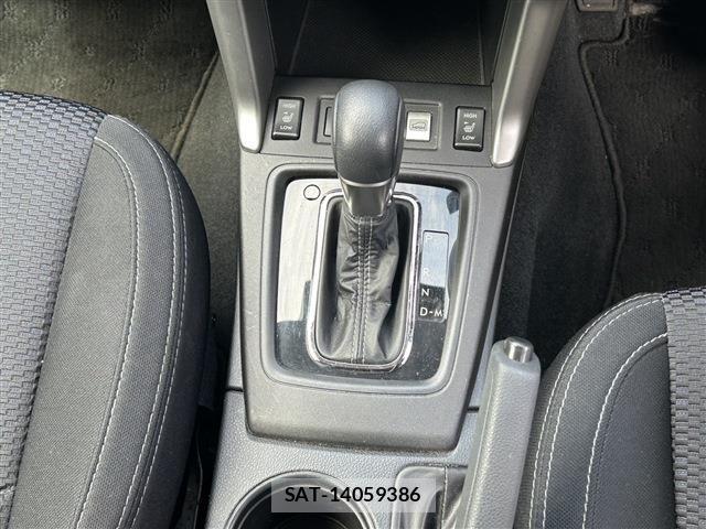 Subaru FORESTER 2013-10 6716165-10