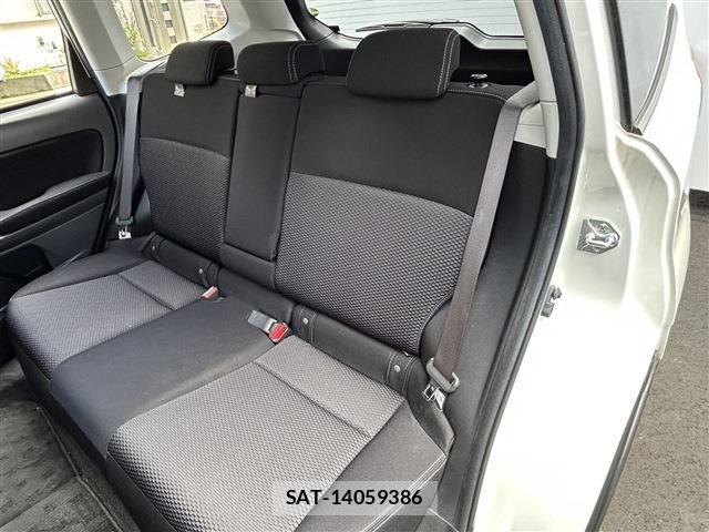 Subaru FORESTER 2013-10 6716165-14