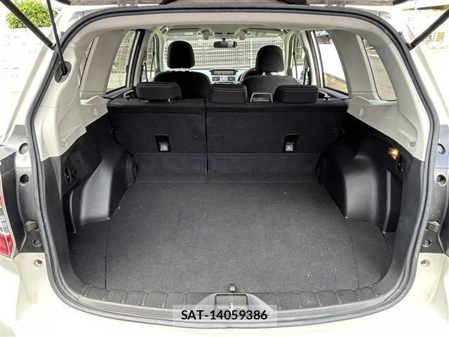 Subaru FORESTER 2013-10 6716165-16