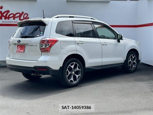 Subaru FORESTER 2013-10 6716165-3