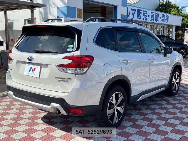 Subaru FORESTER 2019-05 6716156-16