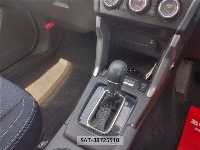 Subaru FORESTER 2013-05 6716166-27