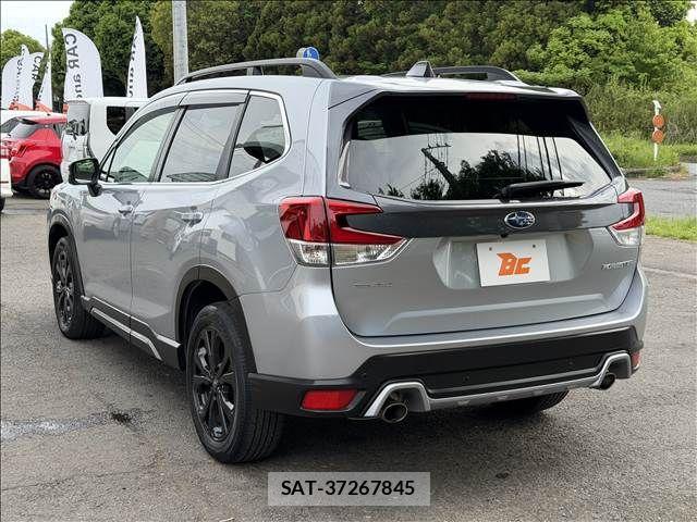 Subaru FORESTER 2021-07 6751623-7
