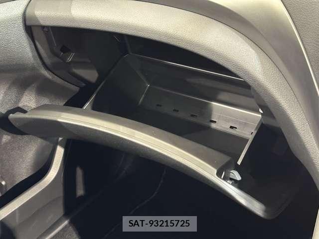 Subaru FORESTER 2011-12 6814971-24