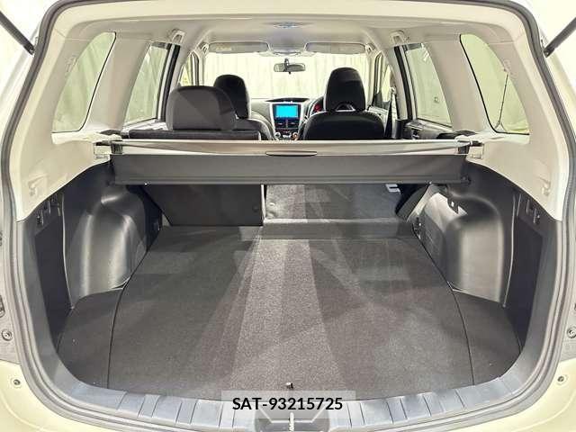 Subaru FORESTER 2011-12 6814971-27
