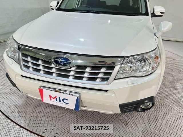 Subaru FORESTER 2011-12 6814971-29