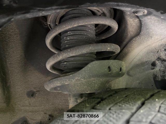 Subaru FORESTER 2013-09 6814967-19