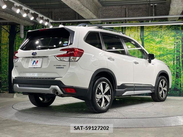 Subaru FORESTER 2019-09 6814956-16