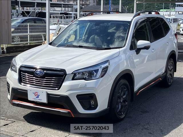 Subaru FORESTER 2019-06 6814957-13