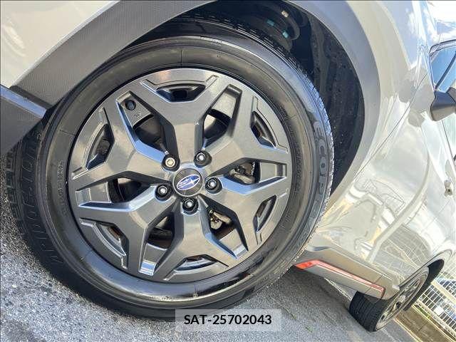 Subaru FORESTER 2019-06 6814957-18