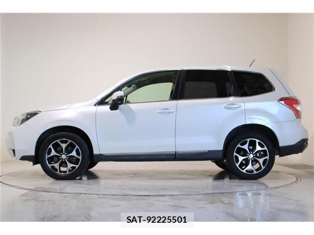 Subaru FORESTER 2013-06 6905322-5