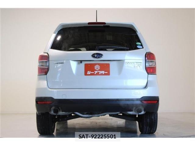 Subaru FORESTER 2013-06 6905322-7