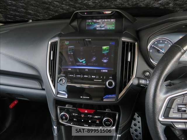 Subaru FORESTER 2018-10 6905284-10