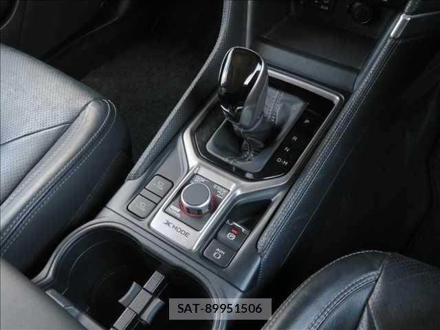 Subaru FORESTER 2018-10 6905284-11