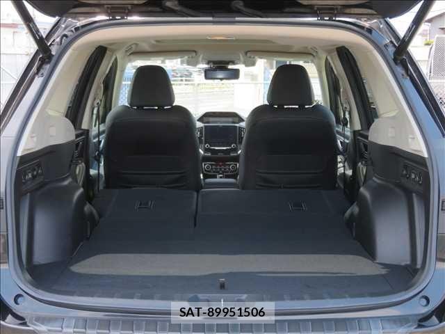 Subaru FORESTER 2018-10 6905284-18