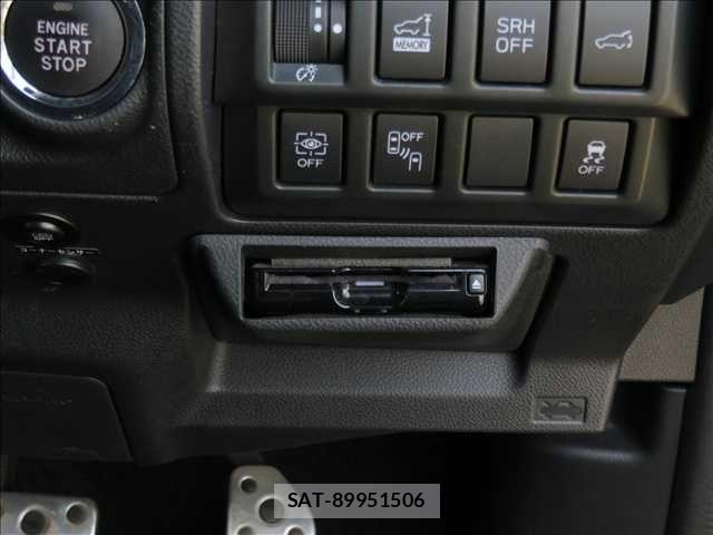 Subaru FORESTER 2018-10 6905284-7