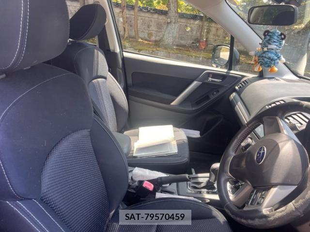 Subaru FORESTER 2014-06 6905334-11