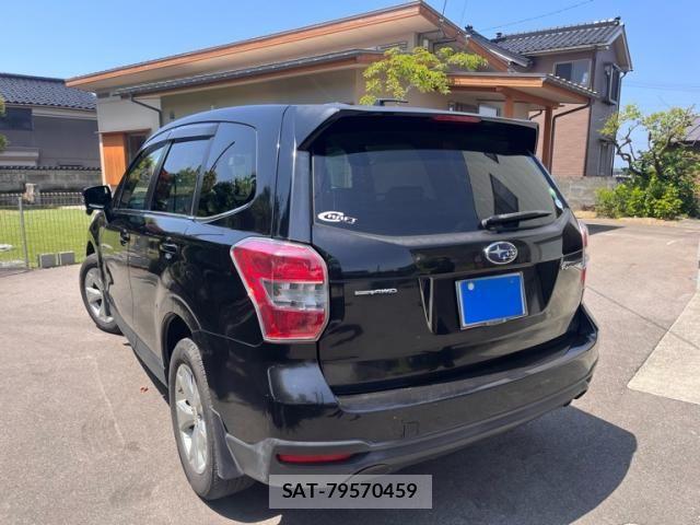 Subaru FORESTER 2014-06 6905334-1