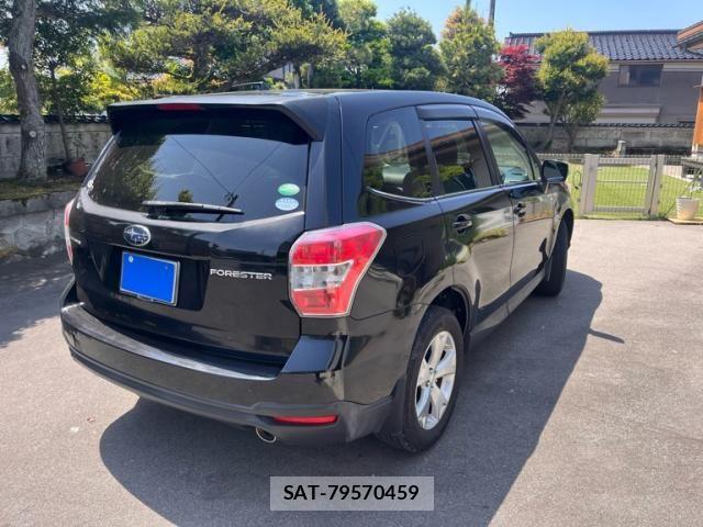Subaru FORESTER 2014-06 6905334-4