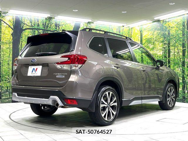 Subaru FORESTER 2025-02 6905260-17