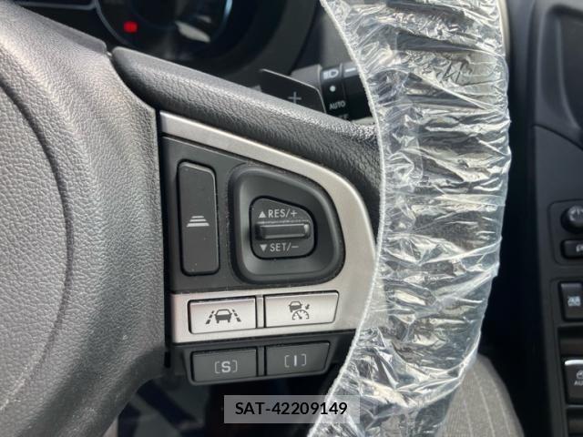 Subaru FORESTER 2017-11 6905324-21