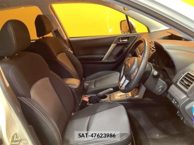 Subaru FORESTER 2017-05 6905314-13