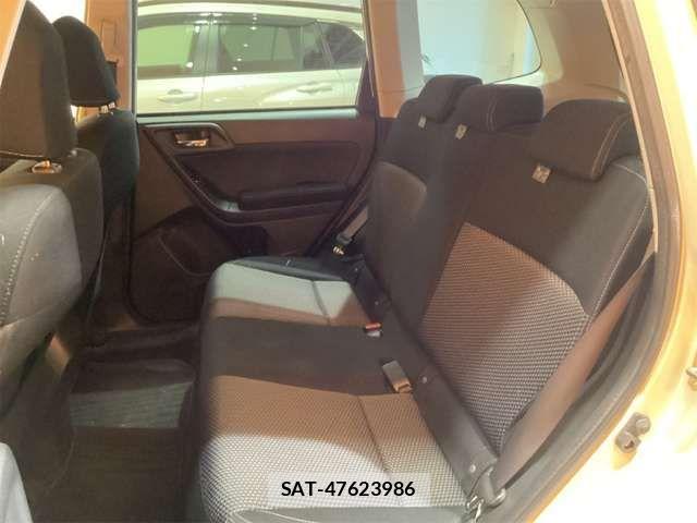 Subaru FORESTER 2017-05 6905314-15