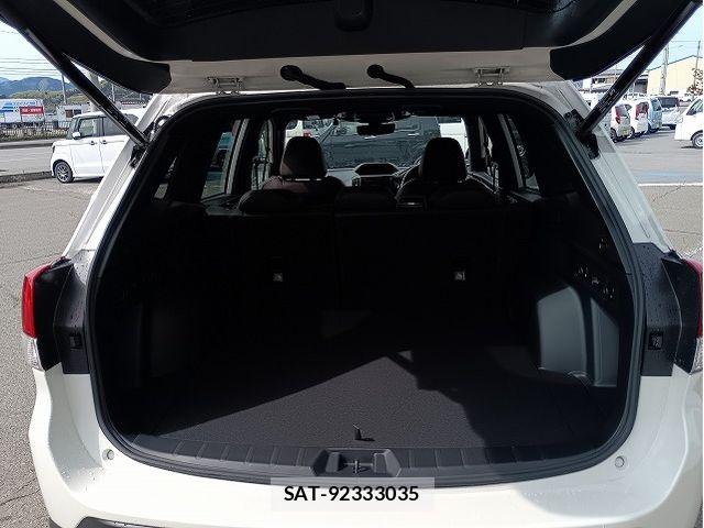 Subaru FORESTER 2023-05 6905265-4