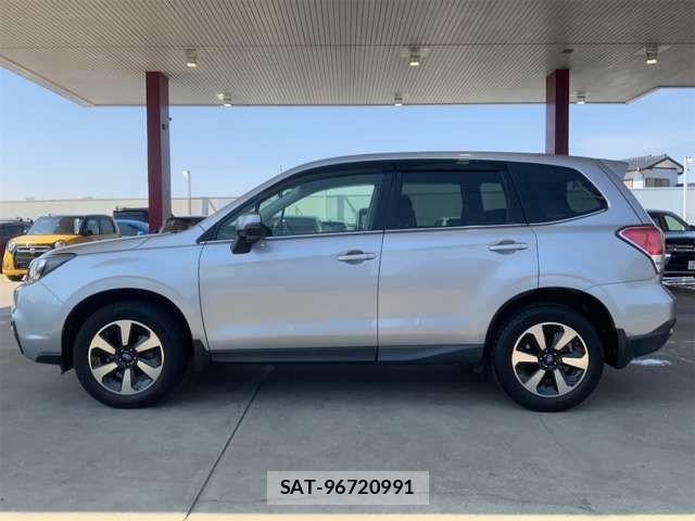 Subaru FORESTER 2017-04 6905311-10