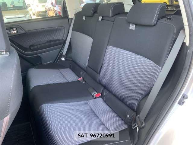 Subaru FORESTER 2017-04 6905311-15