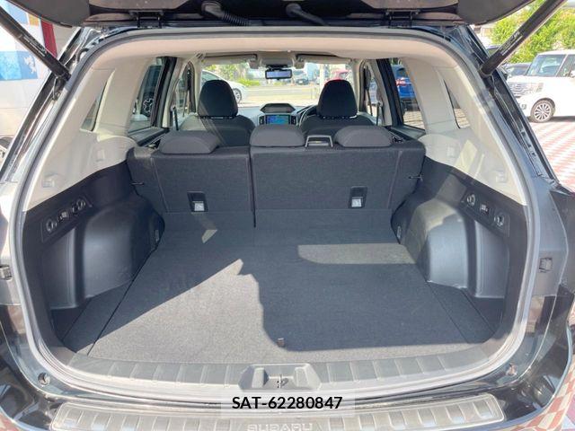 Subaru FORESTER 2019-09 6993677-10