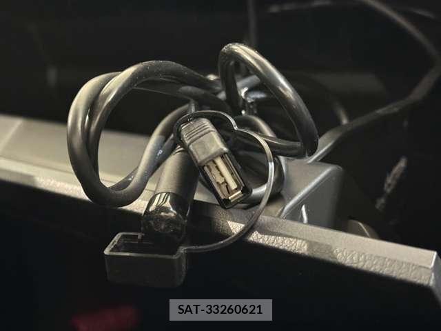 Subaru FORESTER 2014-03 6993701-24
