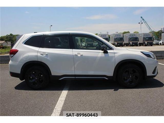 Subaru FORESTER 2022-01 6993678-13