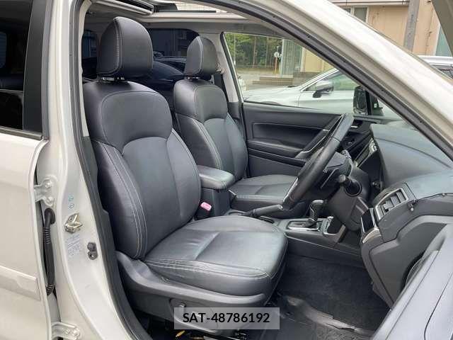 Subaru FORESTER 2017-06 6993695-12