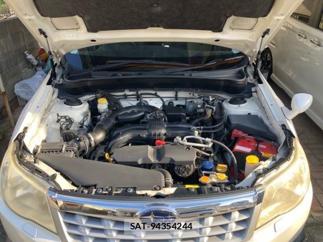 Subaru FORESTER 2012-05 6993707-12