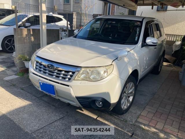 Subaru FORESTER 2012-05 6993707-1