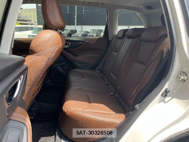 Subaru FORESTER 2019-03 6993669-12
