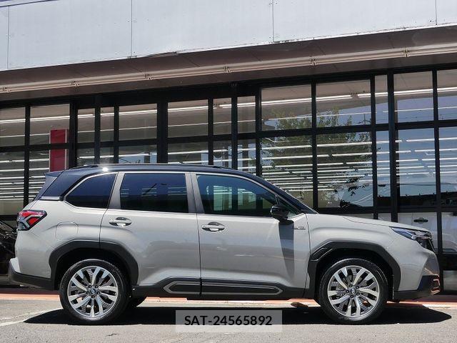 Subaru FORESTER 2025-11 6993668-6