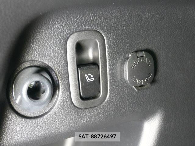 Subaru FORESTER 2014-03 7020501-22