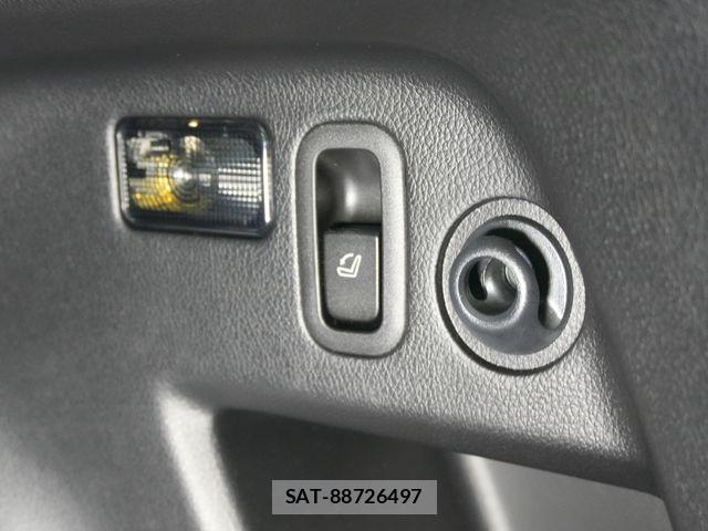 Subaru FORESTER 2014-03 7020501-23