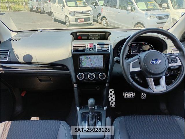 Subaru FORESTER 2017-04 7020499-6