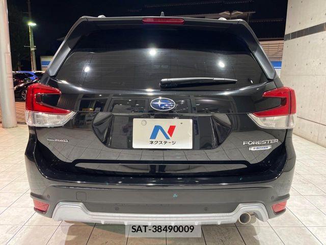Subaru FORESTER 2023-08 7020493-15