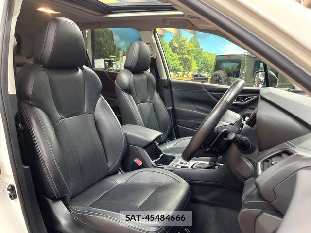 Subaru FORESTER 2019-02 7020494-7
