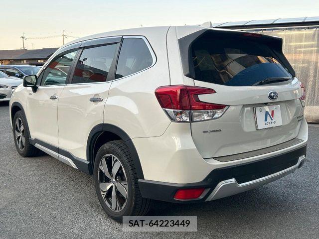 Subaru FORESTER 2019-09 7058599-16